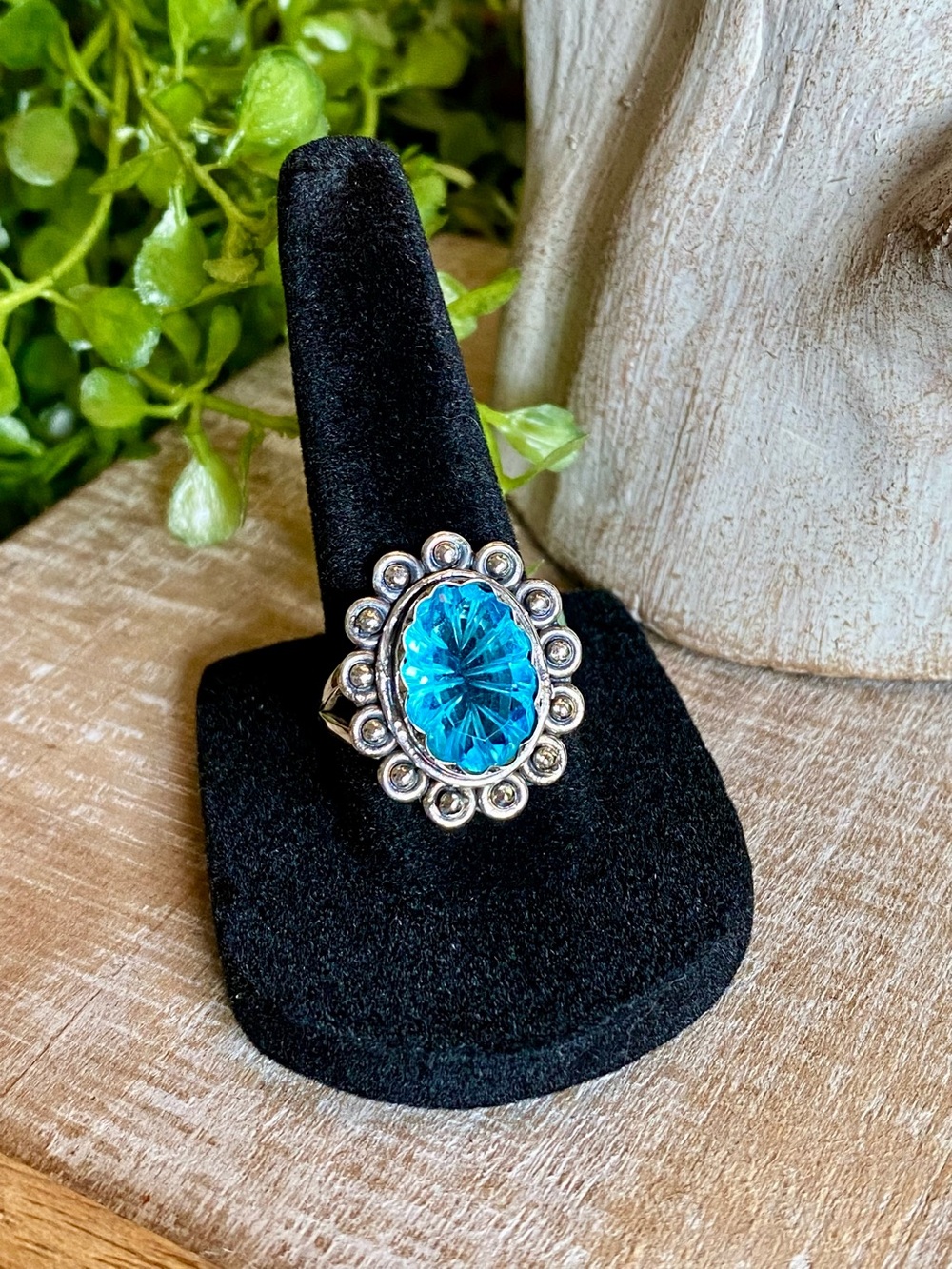 R28 Blue Topaz carved ornate sterling silver ring size 8.25